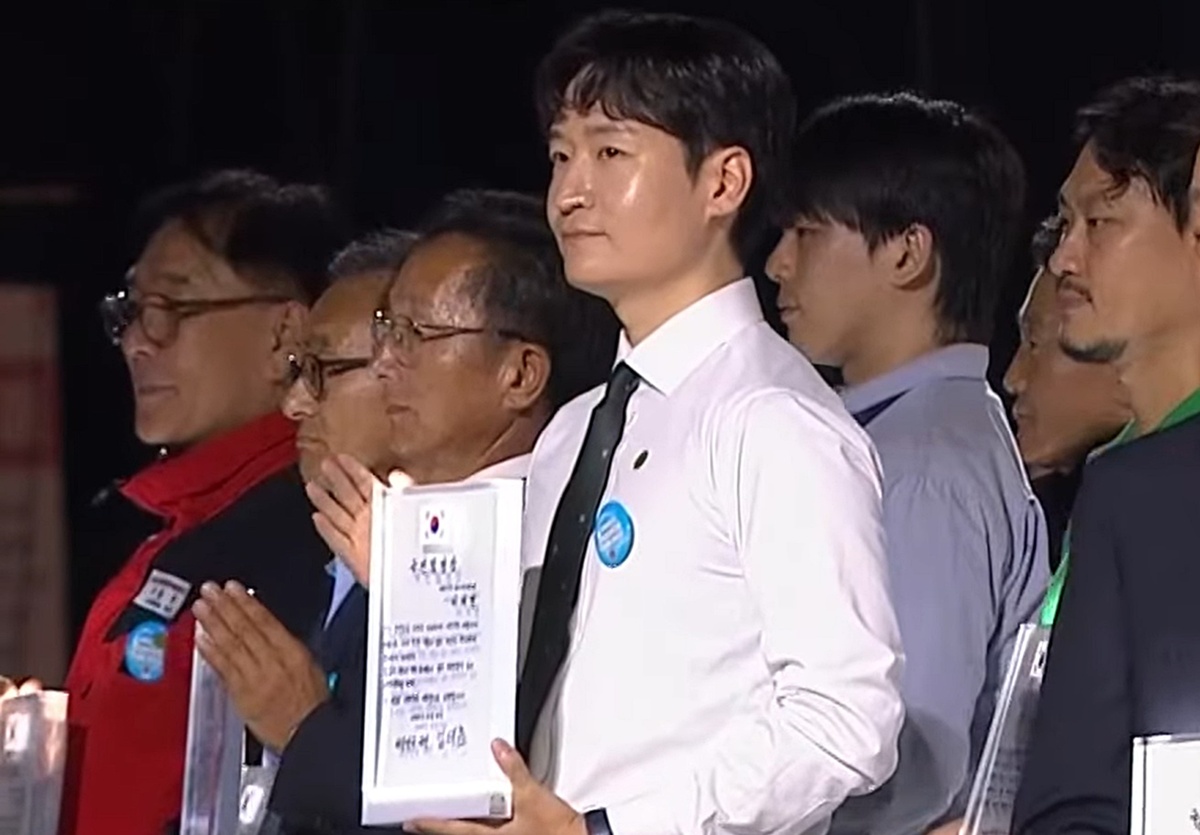 대통령 국민임명식 ‘국민 대표 80인’ 엄태흠 수의사 “작은 존재 외면받지 않길”