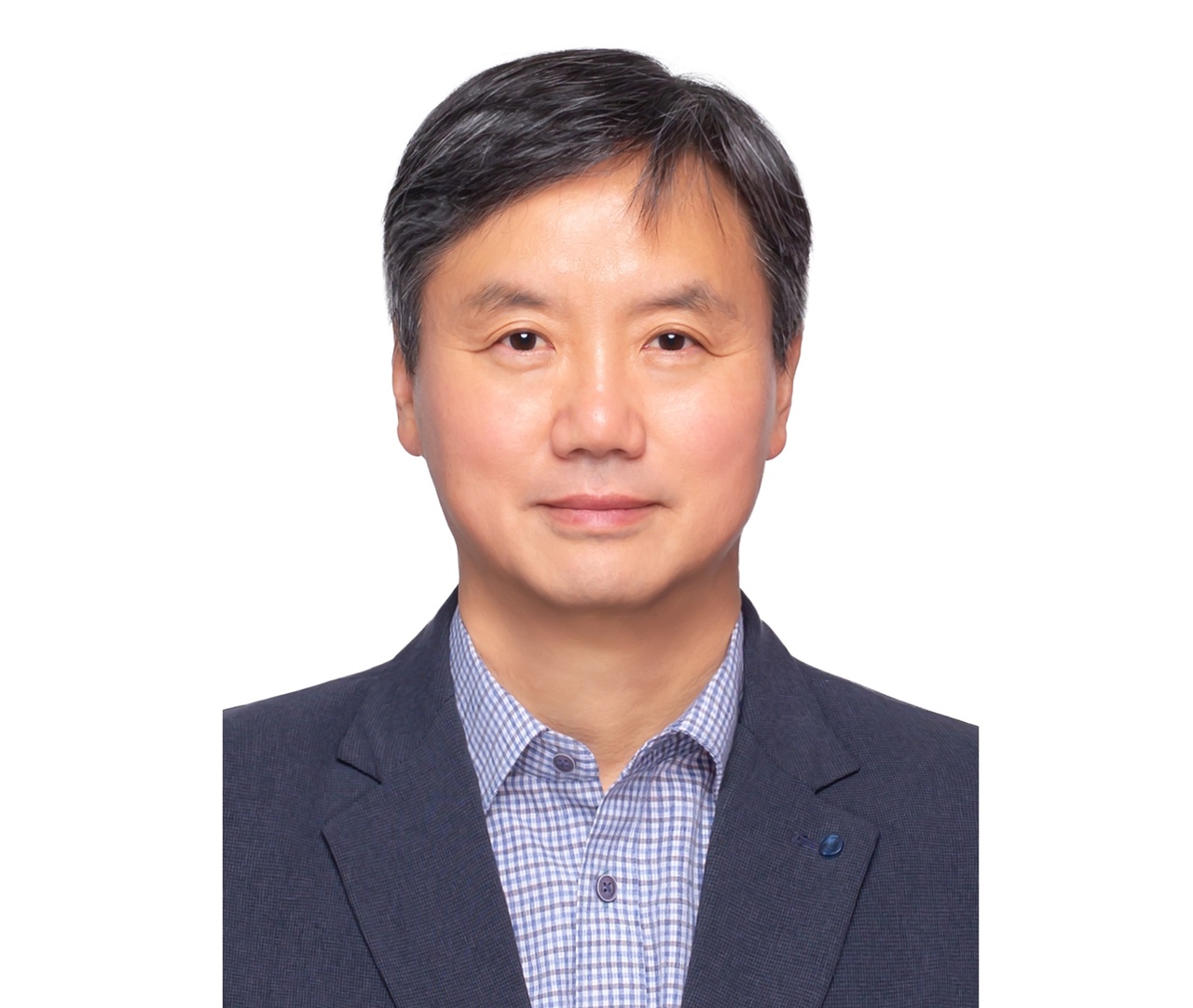 [인터뷰] 강원대 수의대 윤병일 신임학장 “실질적 역량 길러주는 교육 환경 만들 것”